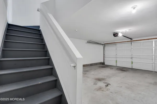 $525,000 | 42 Pembroke Drive, Jackson, NJ 08527