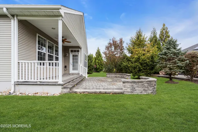 $525,000 | 42 Pembroke Drive, Jackson, NJ 08527