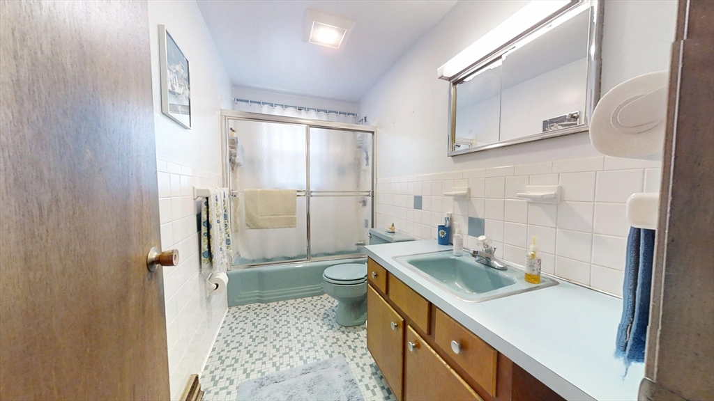 25-27 King Street Watertown, MA 02472 - Photo 7 of 21