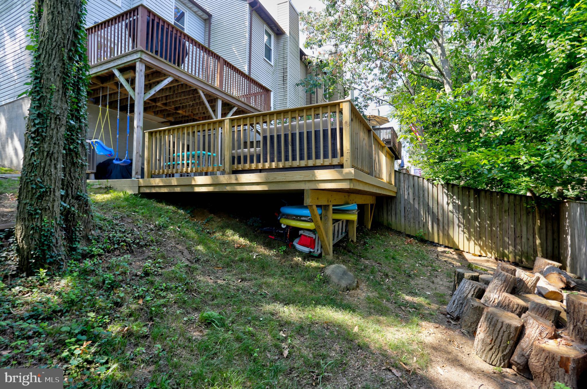 48 Robin Ridge Court Baltimore, MD 21234 - Photo 29 of 39 Backyard