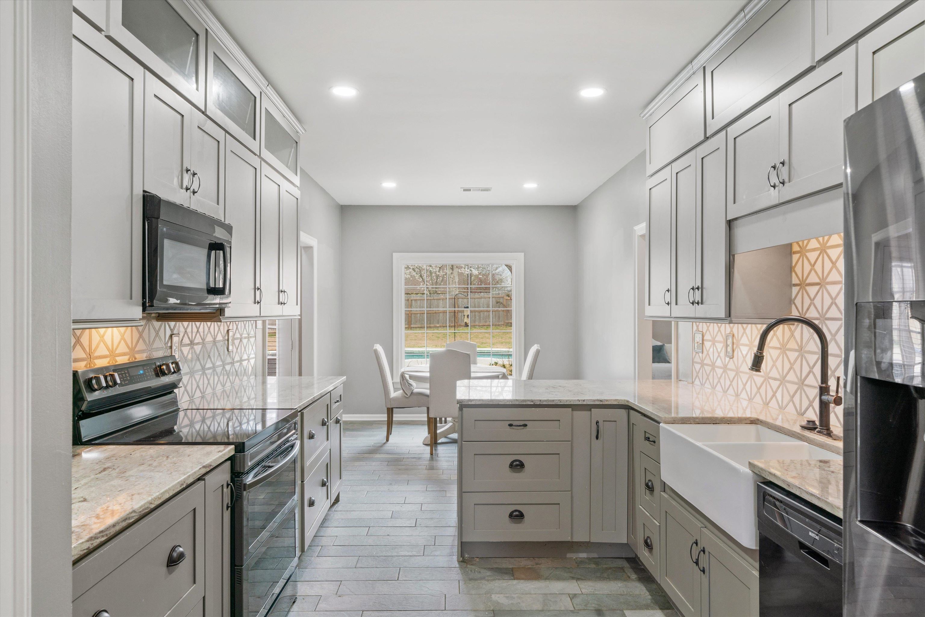 8928 Bazemore Road Memphis, TN 38018 - Photo 11 of 27 Gallery Image 11