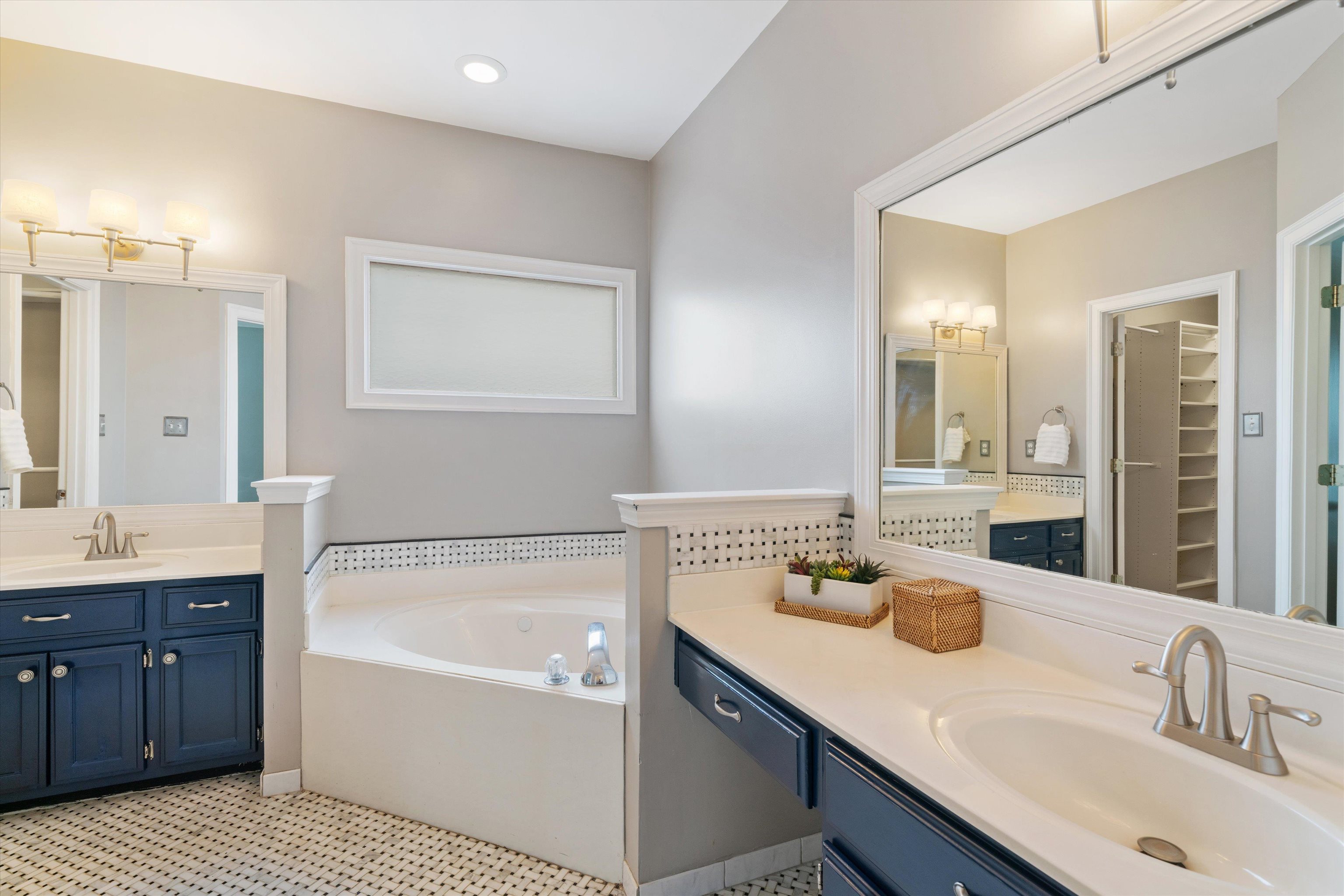 8928 Bazemore Road Memphis, TN 38018 - Photo 17 of 27 Gallery Image 17