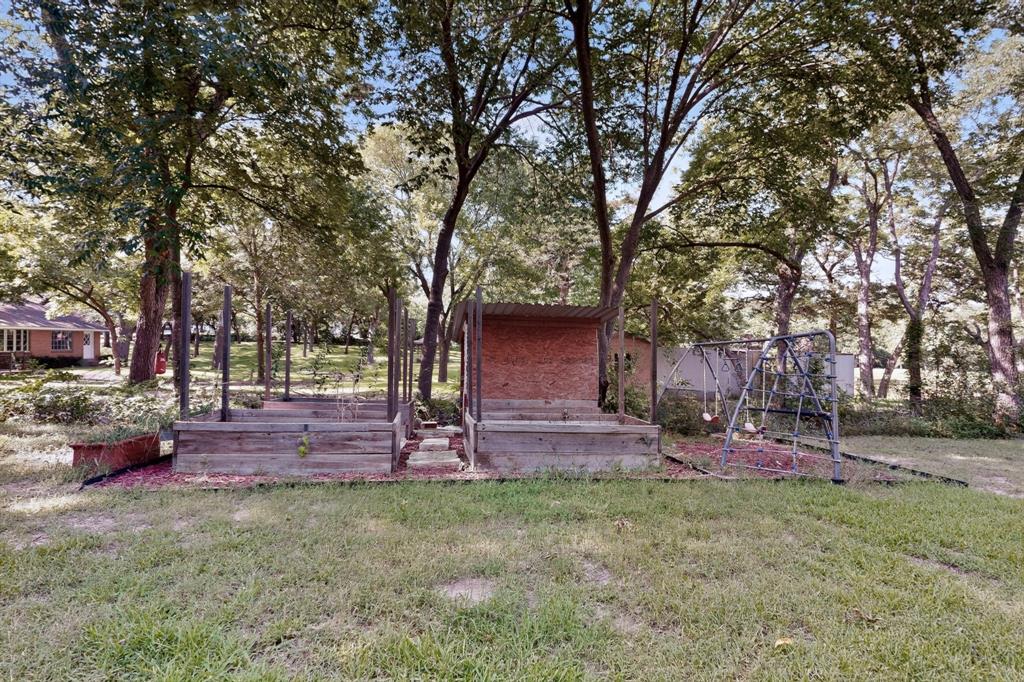 300 North Chattey Road DeSoto, TX 75115 - Photo 36 of 38