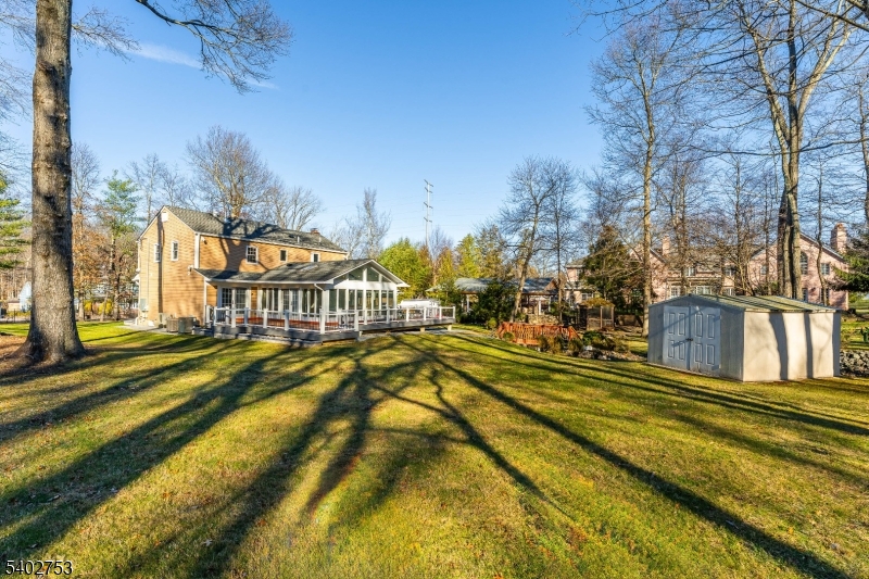 850 Valley Road Watchung, NJ 07069 - Photo 11 of 36