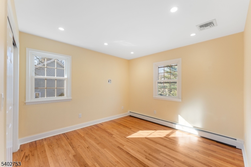 850 Valley Road Watchung, NJ 07069 - Photo 20 of 36