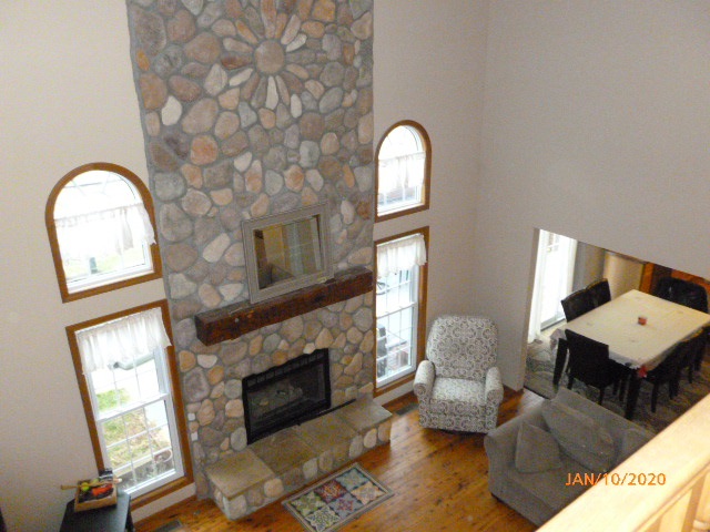 7020 East Richfield Road Davison, MI 48423 - Photo 3 of 20 View from 2nd floor walkway