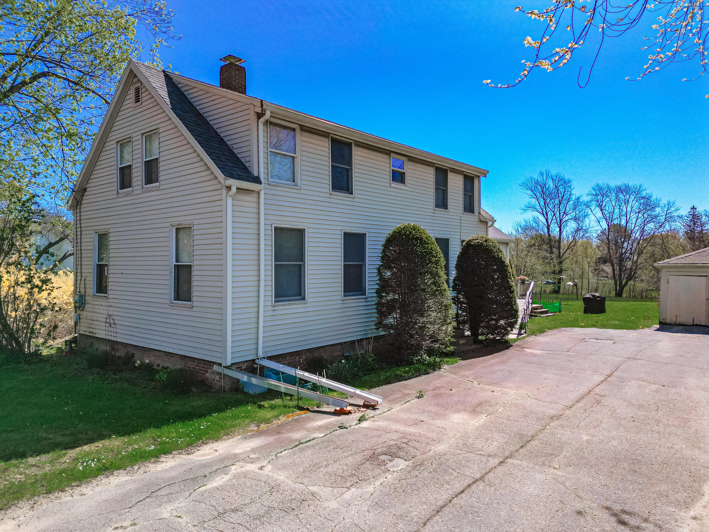 27 Mills Road Newcastle, ME 04553 - Photo 4 of 17 Exterior
