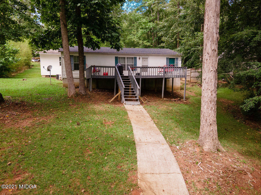 103A Southshore Road Eatonton, GA 31024 - Photo 1 of 50 front of house