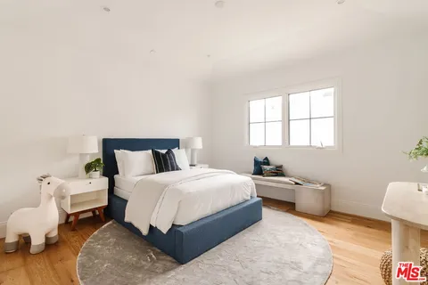 $4,798,000 | 10560 Bradbury Road, Los Angeles, CA 90064