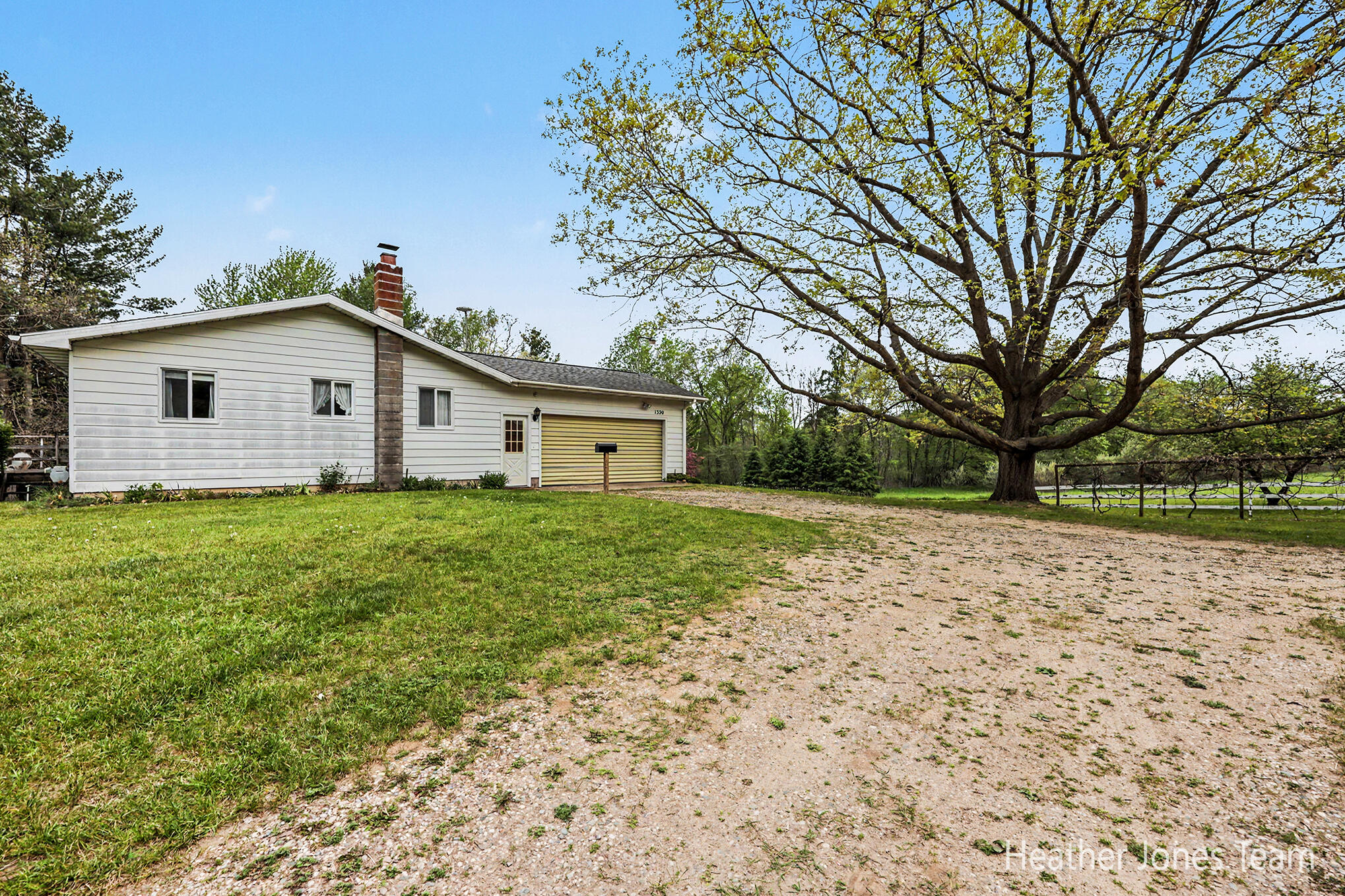 1320 West Stanton Road Stanton, MI 48888 - Photo 4 of 34 090A5158