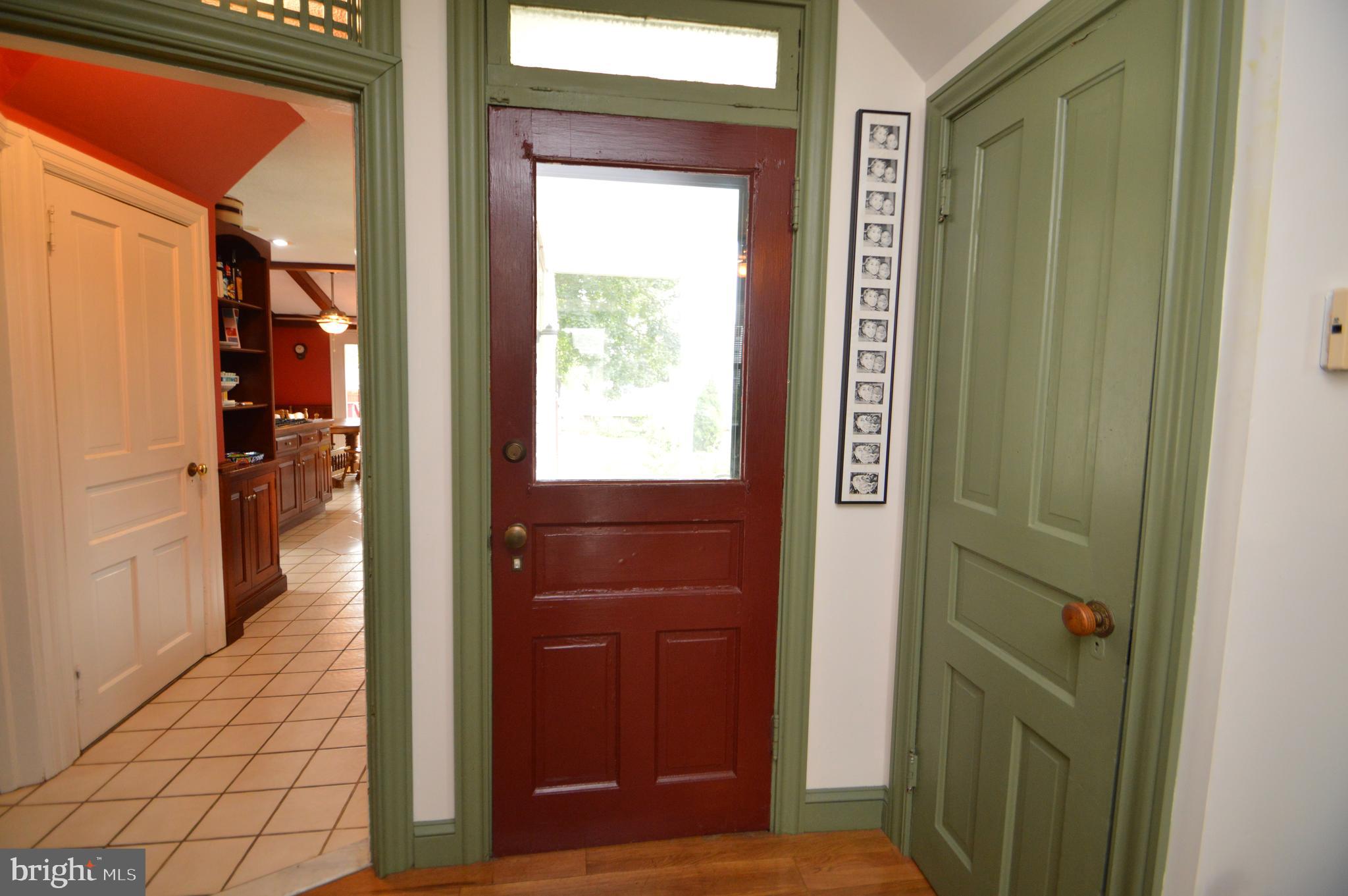 119 East New Street Lititz, PA 17543 - Photo 15 of 36