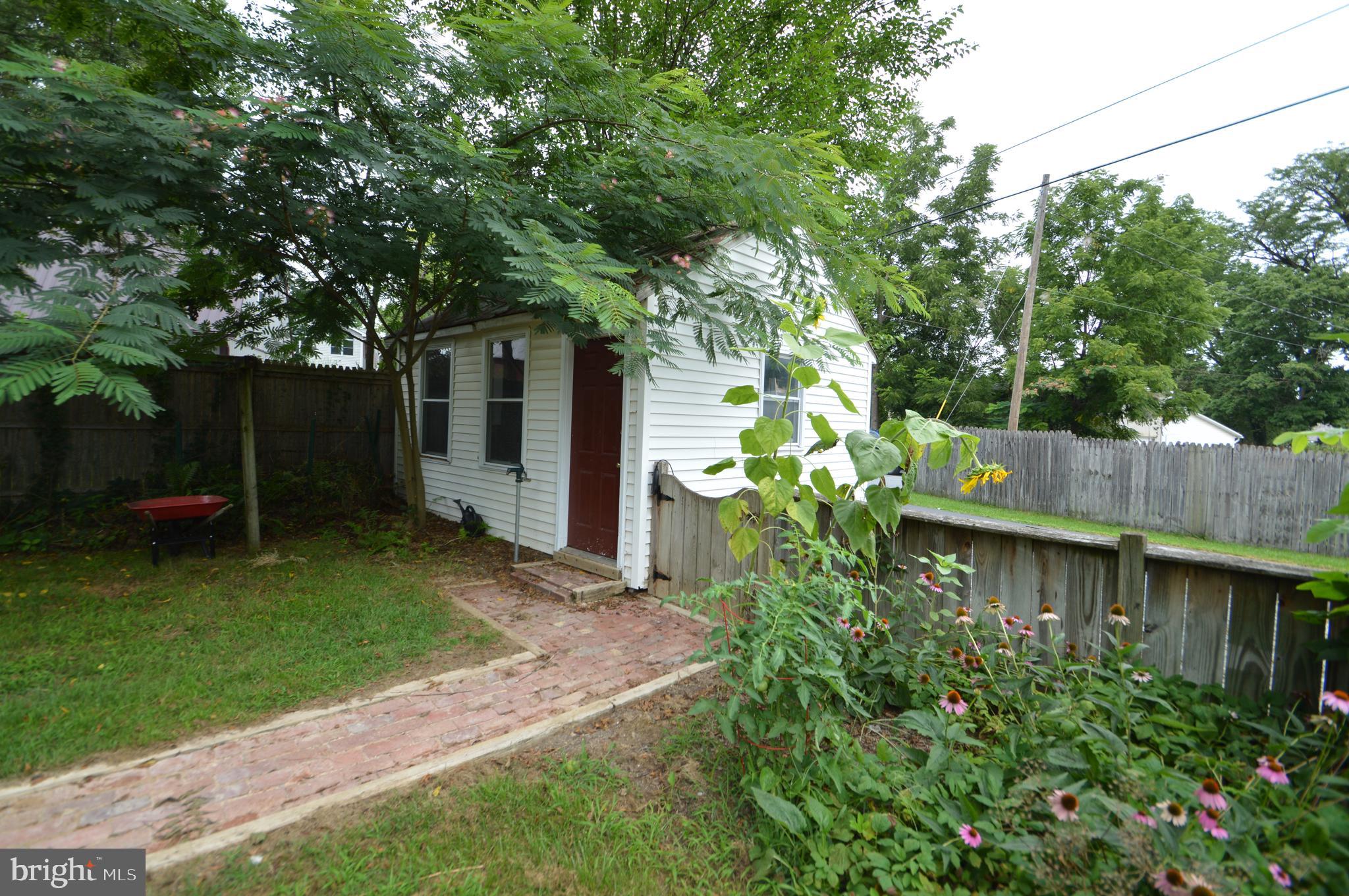119 East New Street Lititz, PA 17543 - Photo 33 of 36