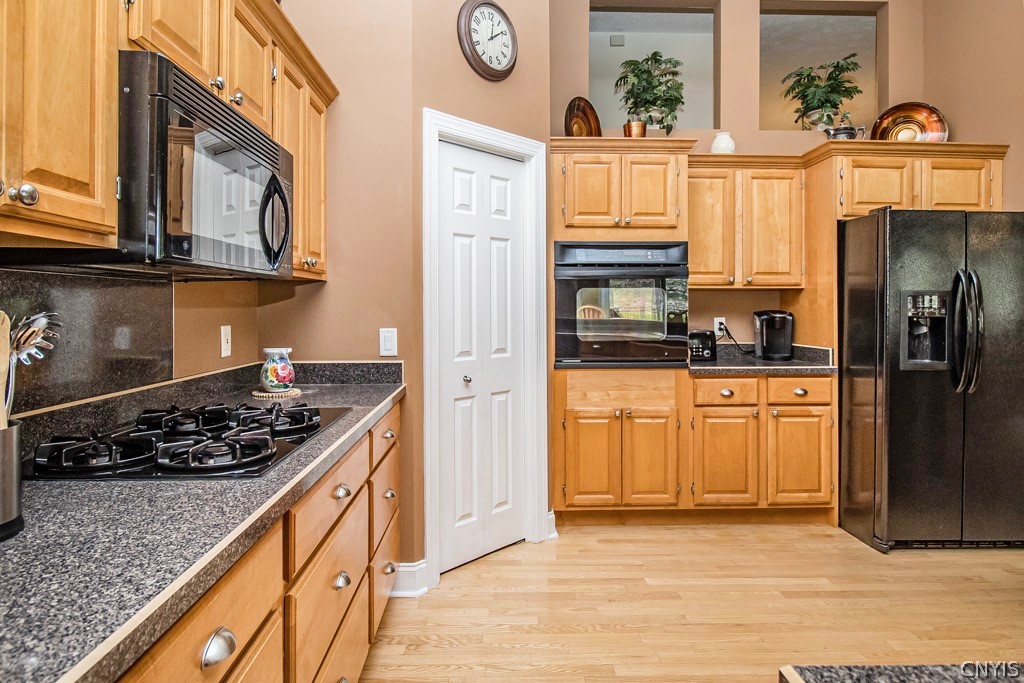 2769 West Lake Road Cazenovia, NY 13035 - Photo 15 of 44