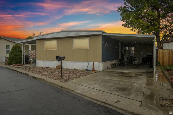 $93,000 | 1146 Carmellia Drive, Unit 33, Taylorsville, UT 84123
