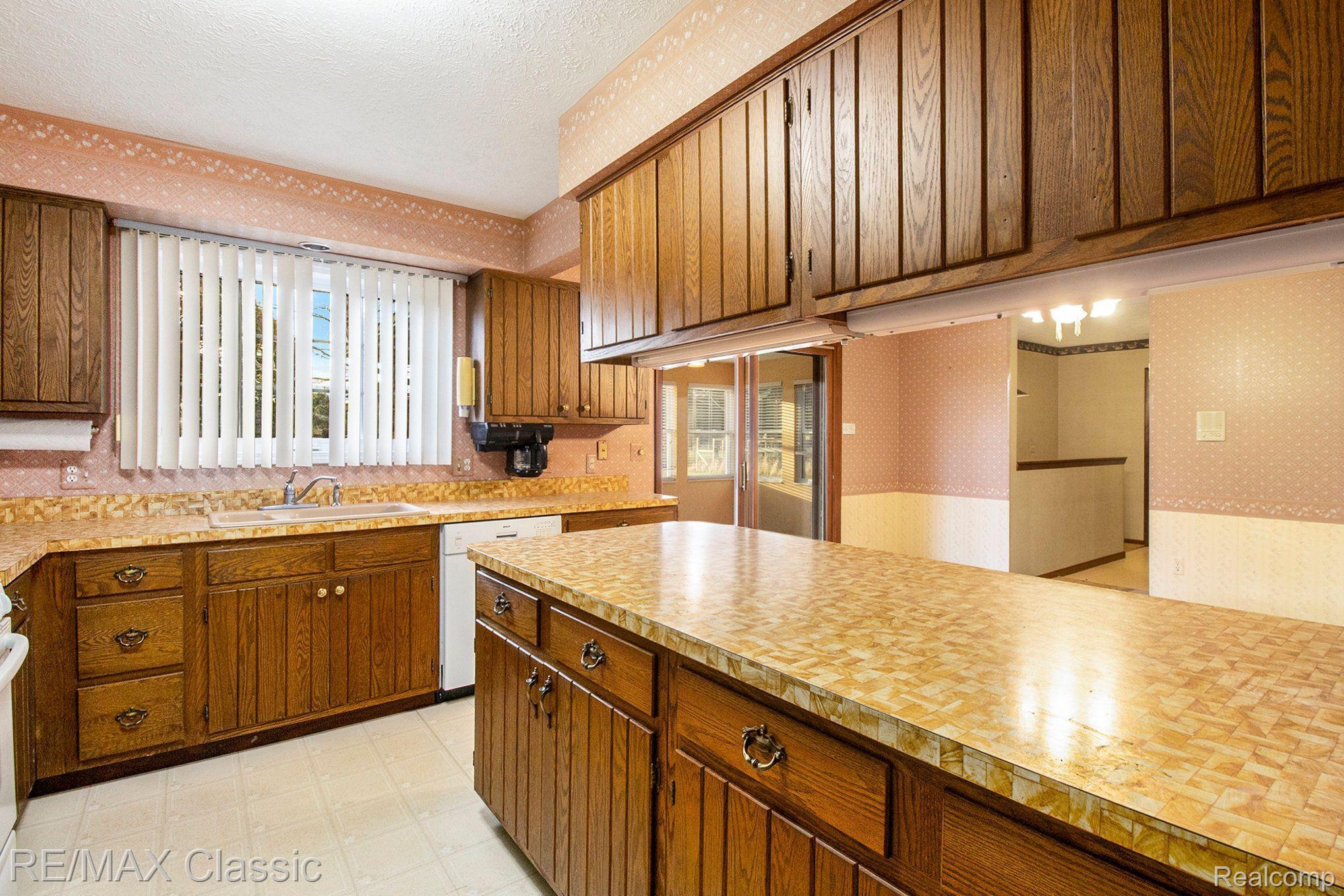 7788 Pettysville Road Pinckney, MI 48169 - Photo 17 of 29 Gallery Image 17