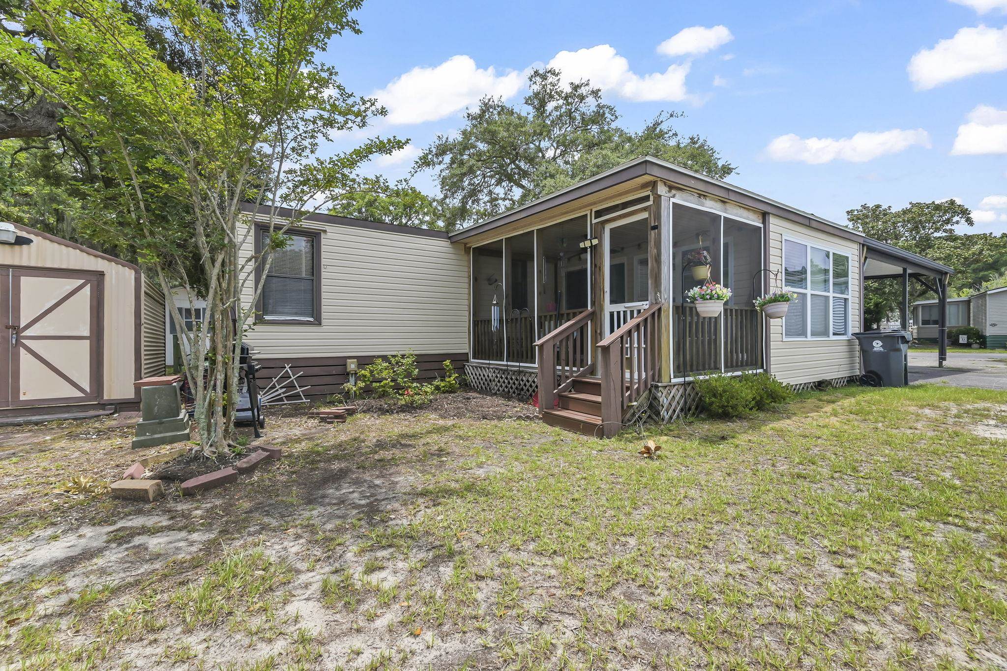 145 Ridgeway Loop Murrells Inlet, SC 29576 - Photo 2 of 21