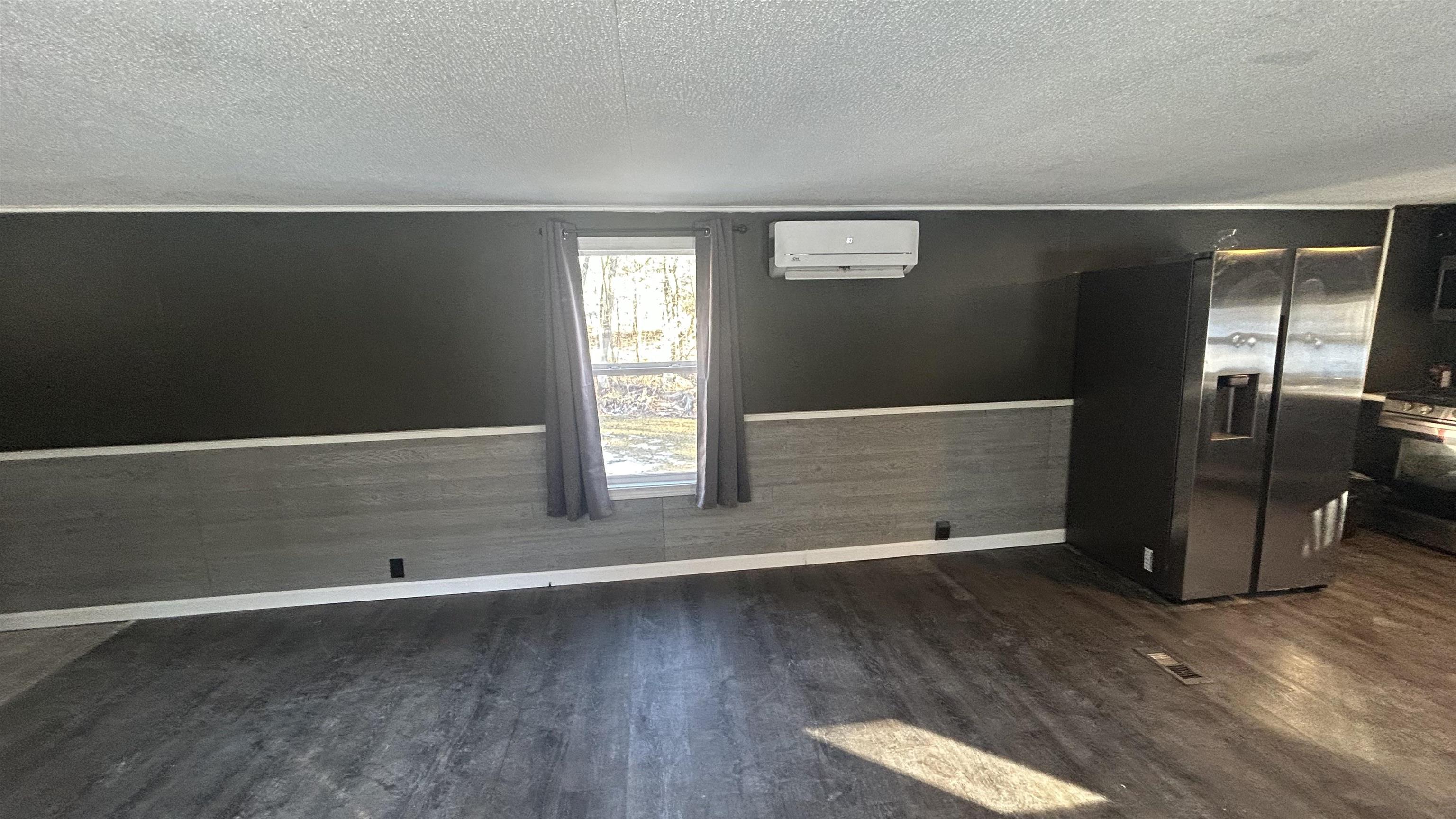 25 Elizabeth Road Sandown, NH 03873 - Photo 11 of 16