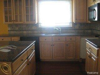 1995 Broadstone Road Grosse Pointe, MI 48236 - Photo 5 of 5 kitchen view 2