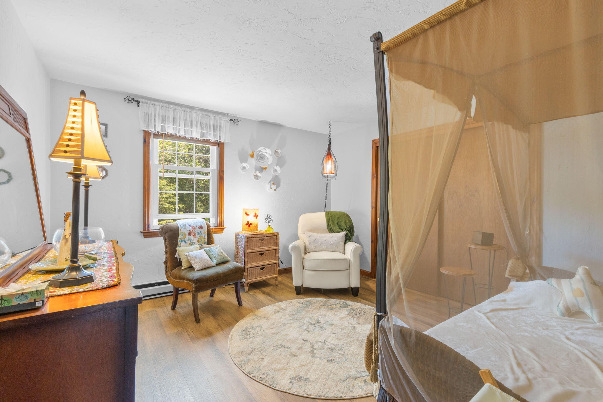 300 Falmouth Road, Unit 20C Mashpee, MA 02649 - Photo 21 of 38 a living room with furniture and a window