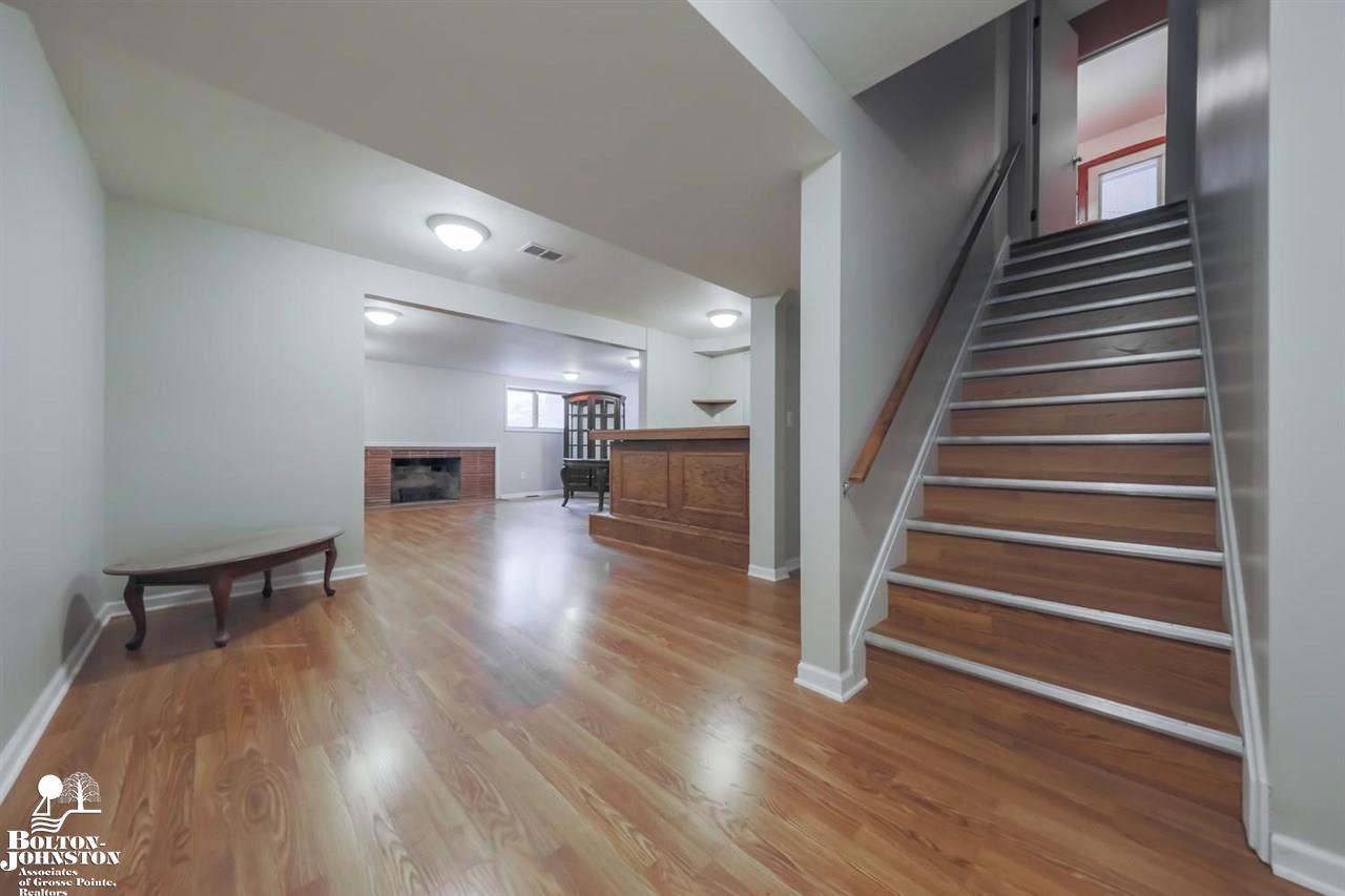 1067 Devonshire Road Grosse Pointe Park, MI 48230 - Photo 43 of 58