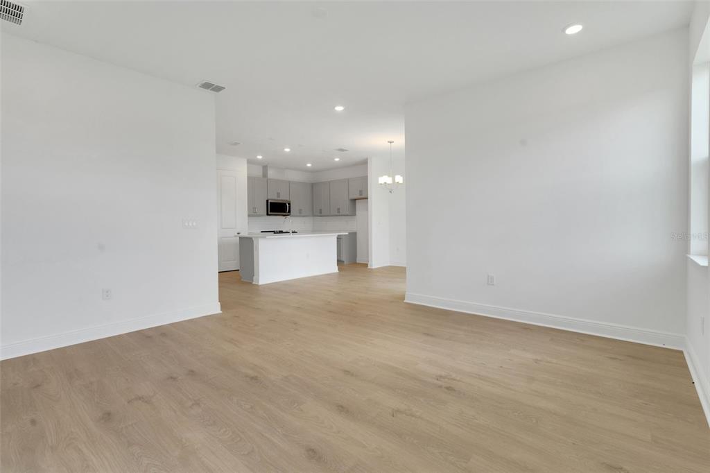 1018 Swamp Chestnut Loop Lady Lake, FL 32159 - Photo 16 of 39