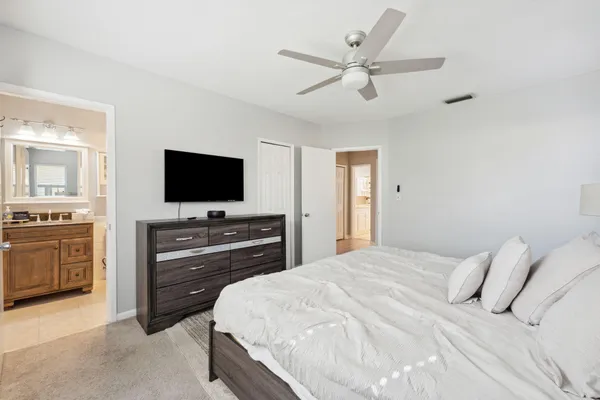 $5,300 | 428 Southeast 2nd Street, Deerfield Beach, FL 33441