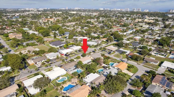 $5,300 | 428 Southeast 2nd Street, Deerfield Beach, FL 33441