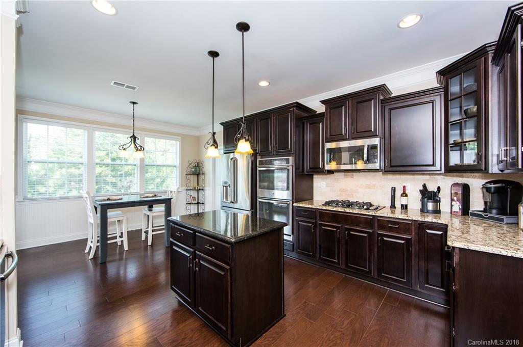 876 Solandra Way Tega Cay, SC 29708 - Photo 12 of 30 Gallery Image 12