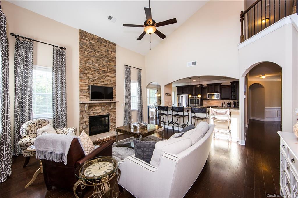 876 Solandra Way Tega Cay, SC 29708 - Photo 15 of 30 Gallery Image 15