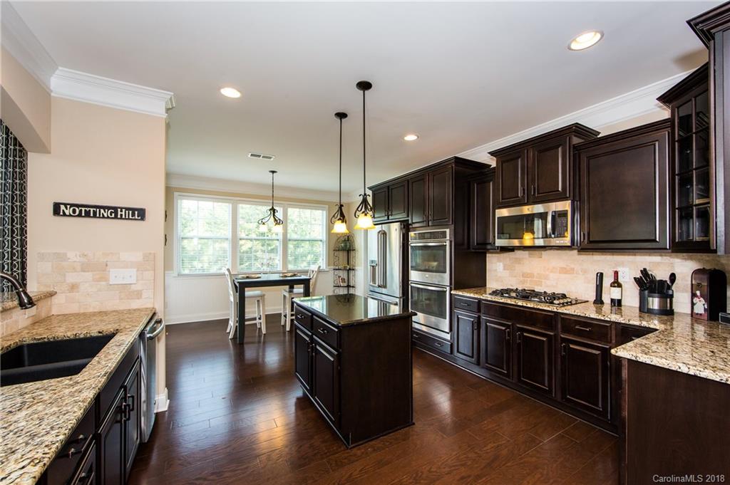 876 Solandra Way Tega Cay, SC 29708 - Photo 10 of 30 Gallery Image 10