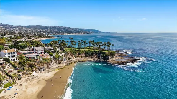$2,895 | 1290 North Coast Highway, Unit B, Laguna Beach, CA 92651