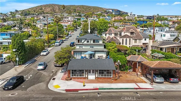 $2,895 | 1290 North Coast Highway, Unit B, Laguna Beach, CA 92651
