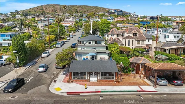 $2,995 | 1290 North Coast Highway, Unit B, Laguna Beach, CA 92651