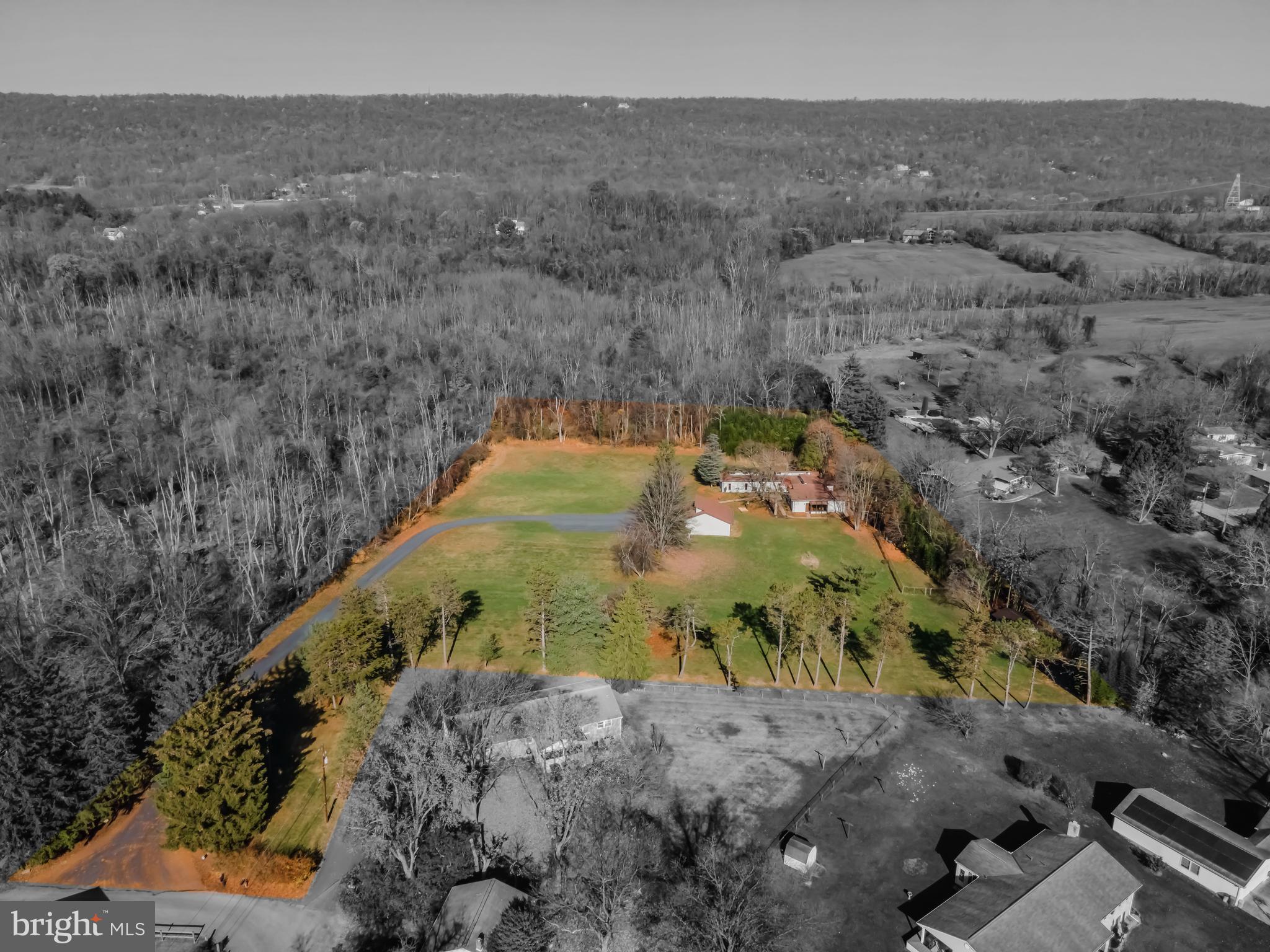 1495 Riegle Road Harrisburg, PA 17112 - Photo 1 of 33