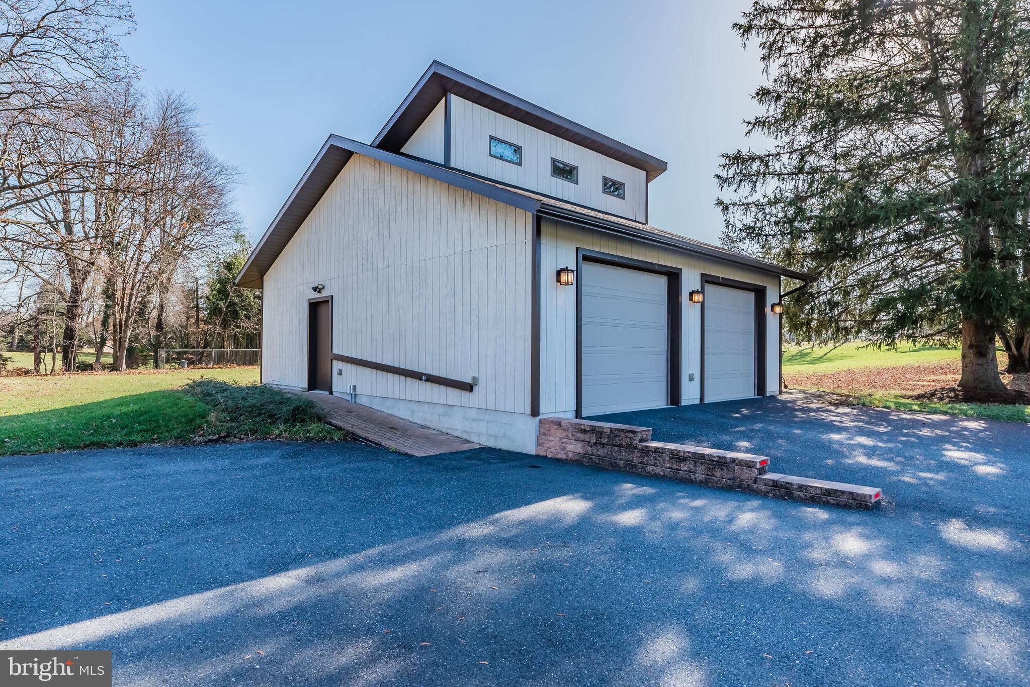 1495 Riegle Road Harrisburg, PA 17112 - Photo 28 of 33