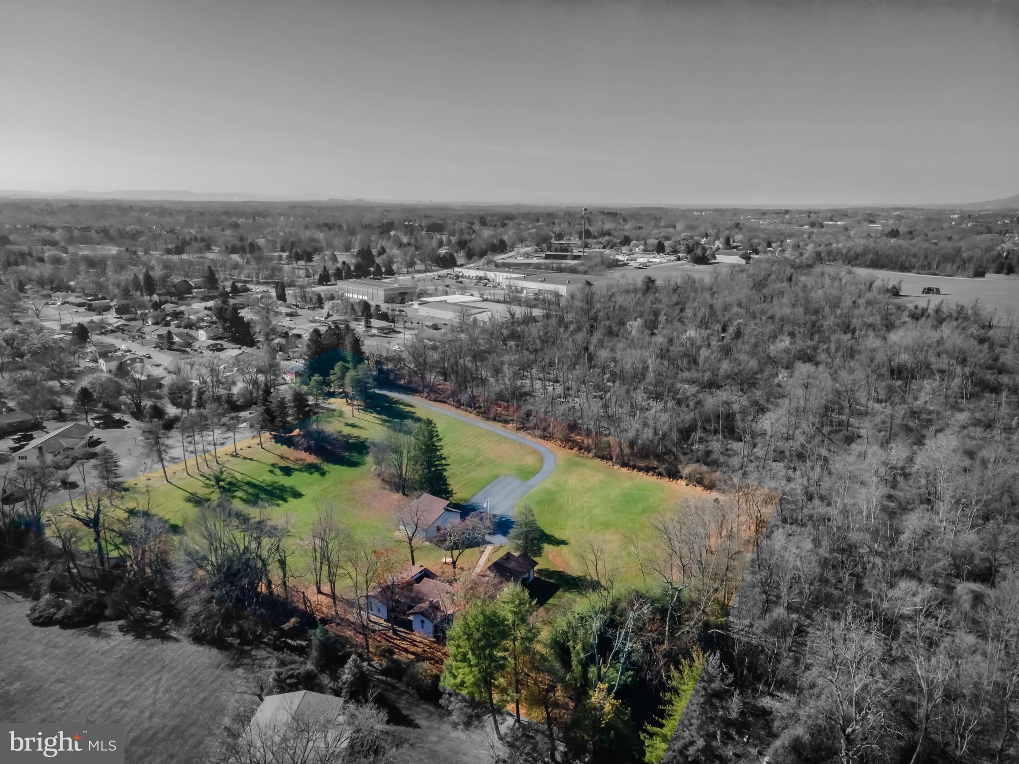 1495 Riegle Road Harrisburg, PA 17112 - Photo 8 of 33