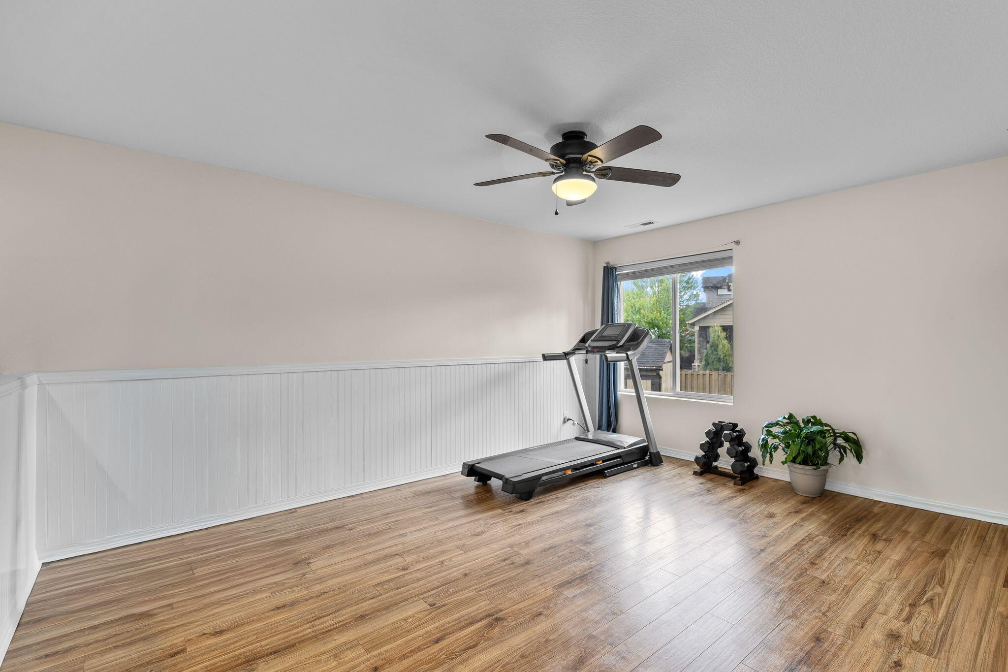 2800 Southwest 49th Street Redmond, OR 97756 - Photo 12 of 33