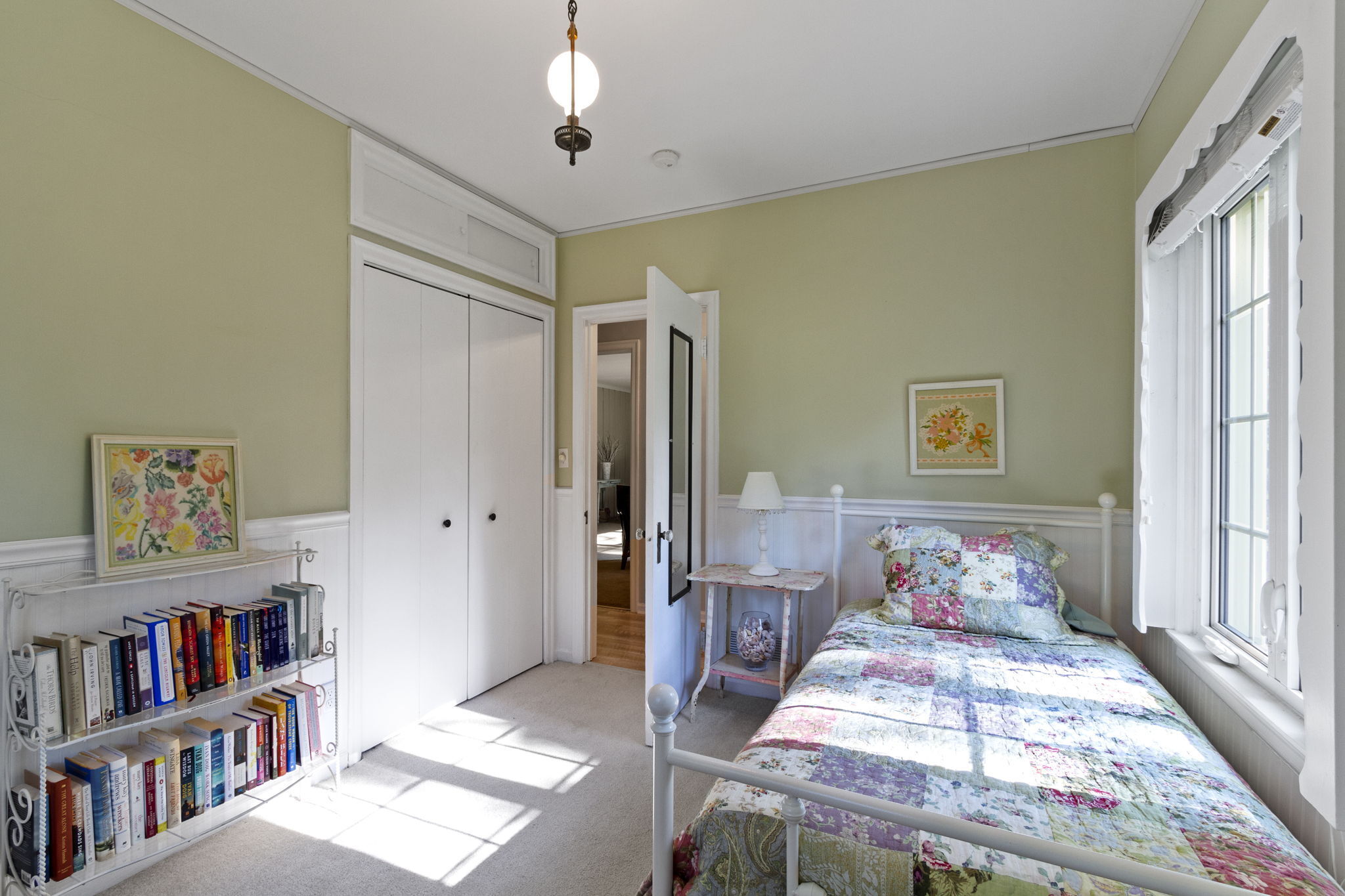 7704 Clarendon Road Indianapolis, IN 46260 - Photo 19 of 54