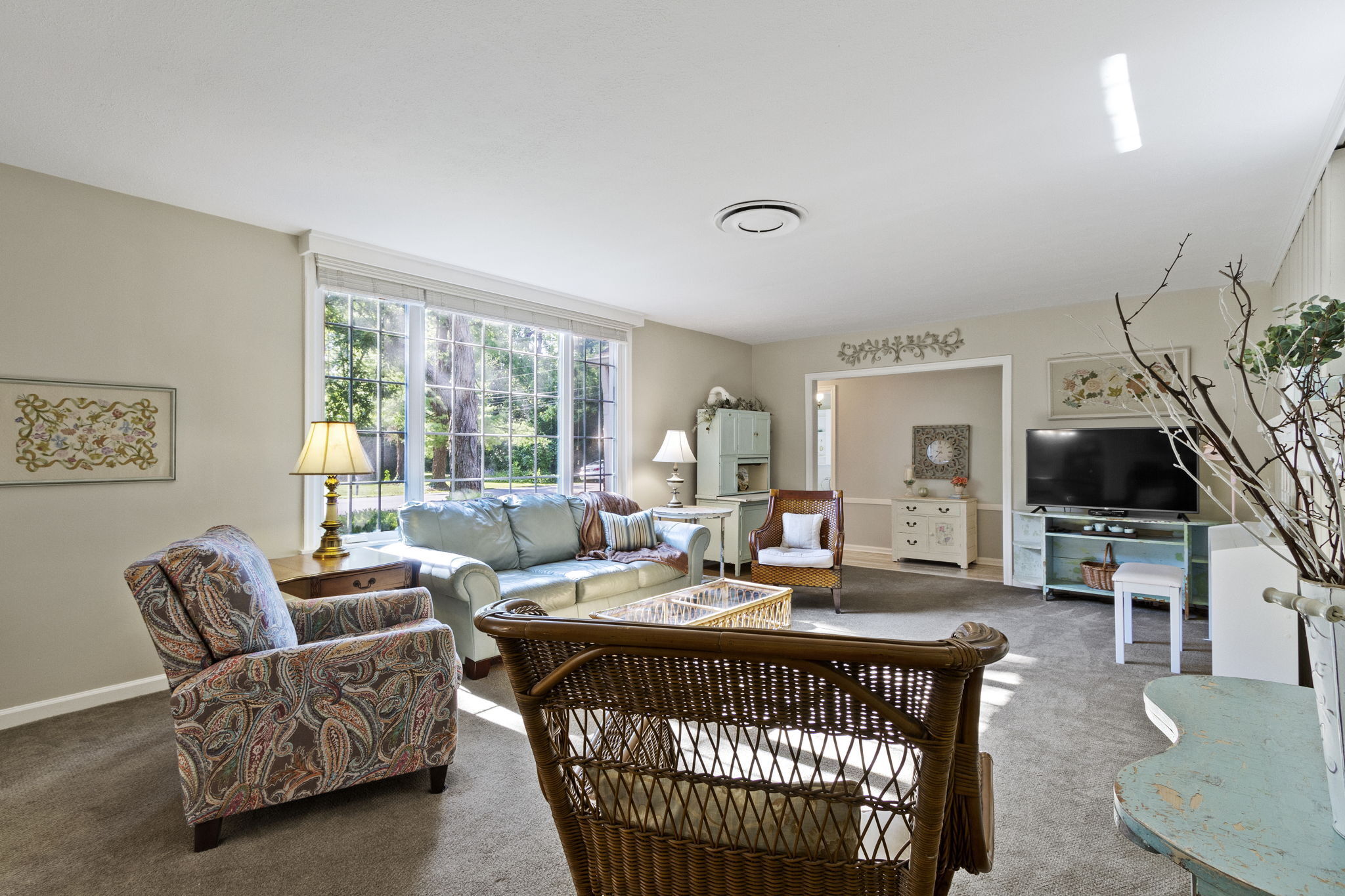 7704 Clarendon Road Indianapolis, IN 46260 - Photo 21 of 54