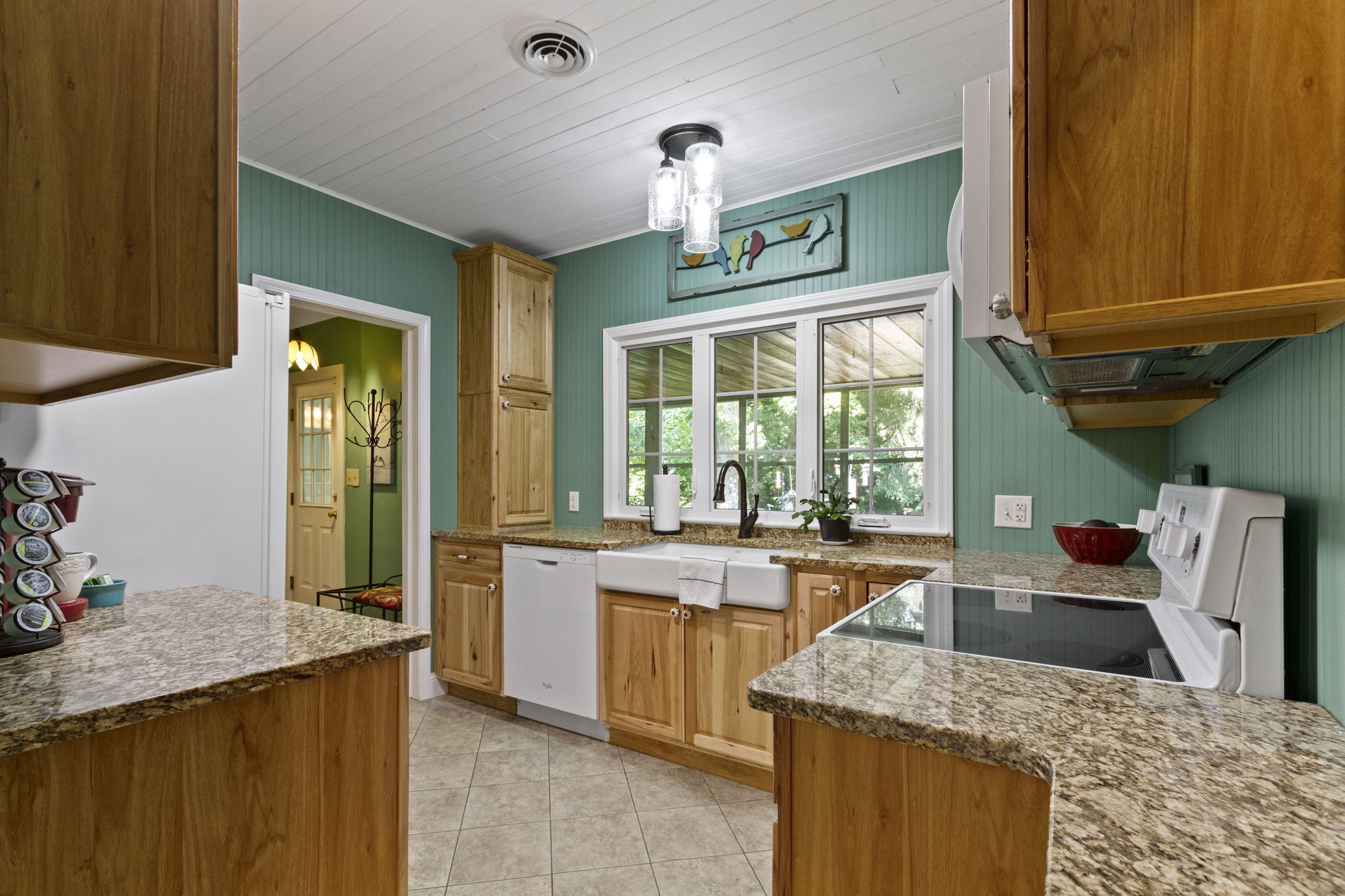 7704 Clarendon Road Indianapolis, IN 46260 - Photo 25 of 54