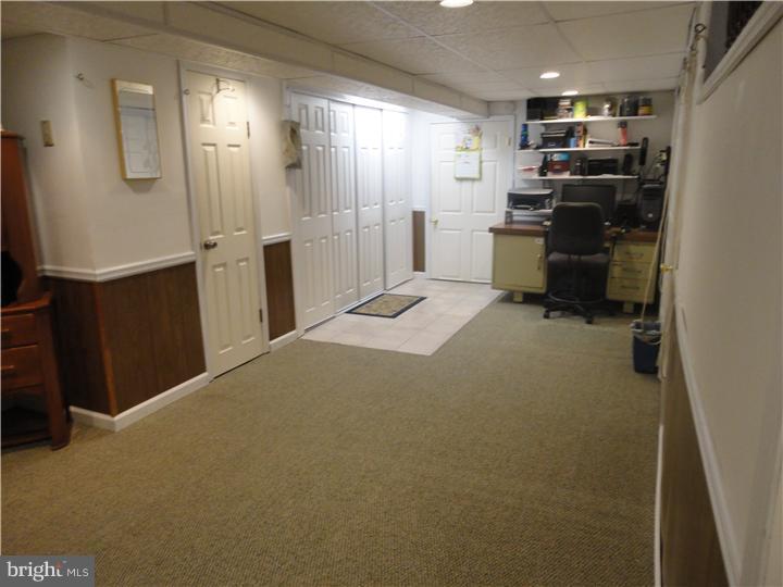 2082 Heather Road Folcroft, PA 19032 - Photo 16 of 20 Basement - Finished