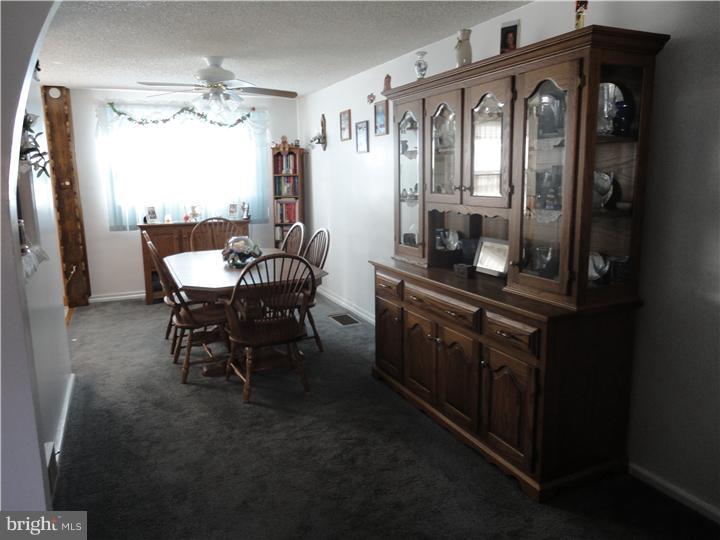 2082 Heather Road Folcroft, PA 19032 - Photo 6 of 20 Dining Room