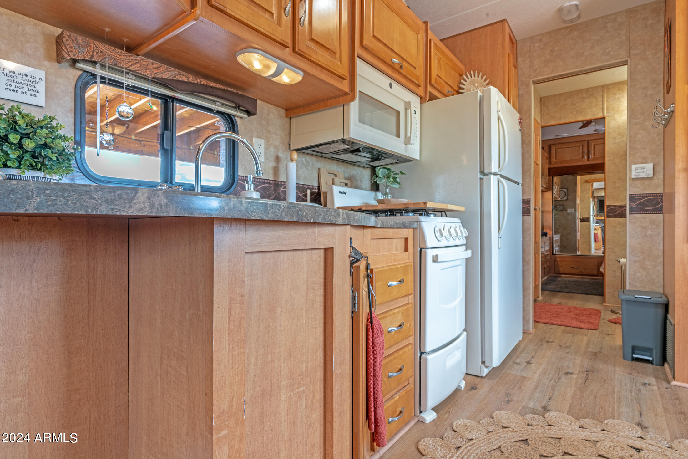 8702 Supancheck Road Show Low, AZ 85901 - Photo 15 of 23 _DSC9683-HDR-Edit