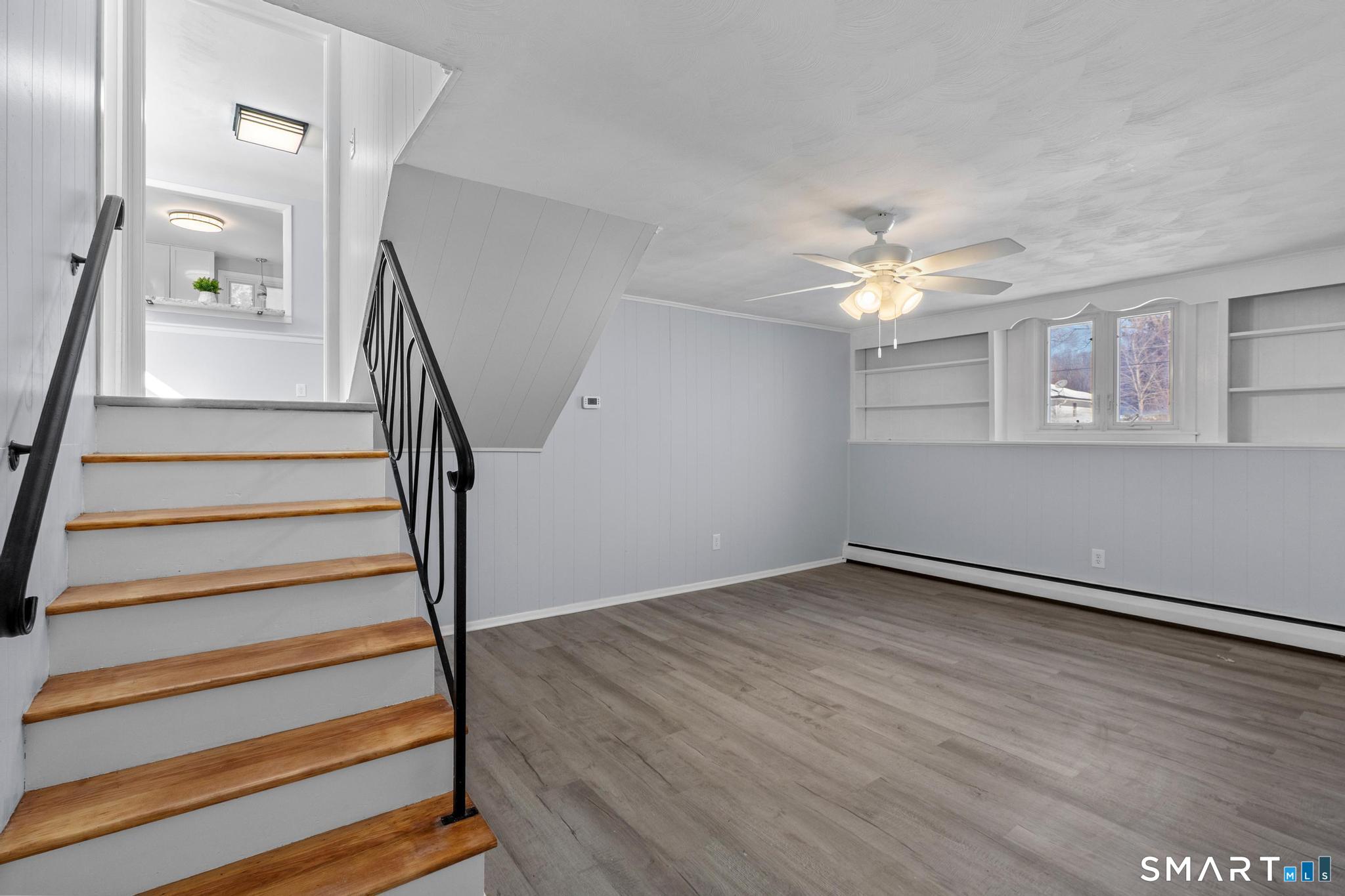 63 Elizabeth Street South Windsor, CT 06074 - Photo 24 of 32