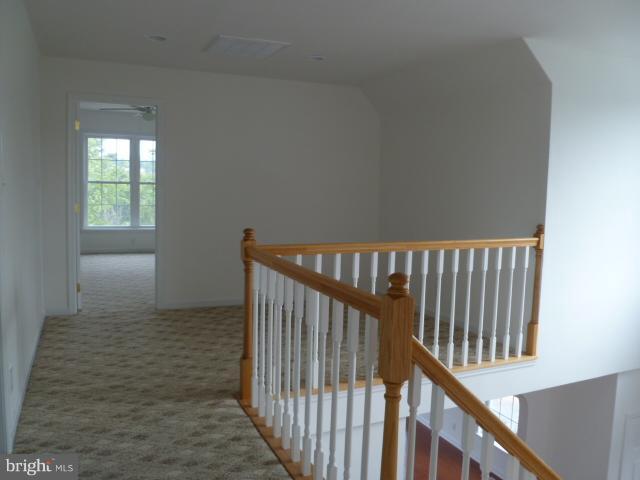 71 Woodbrier Road Berkeley Springs, WV 25411 - Photo 12 of 29 Interior (General)
