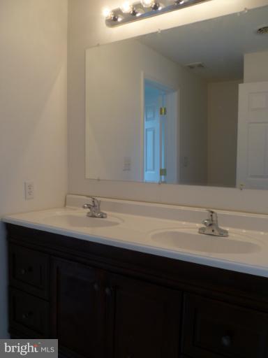 71 Woodbrier Road Berkeley Springs, WV 25411 - Photo 25 of 29 Bath
