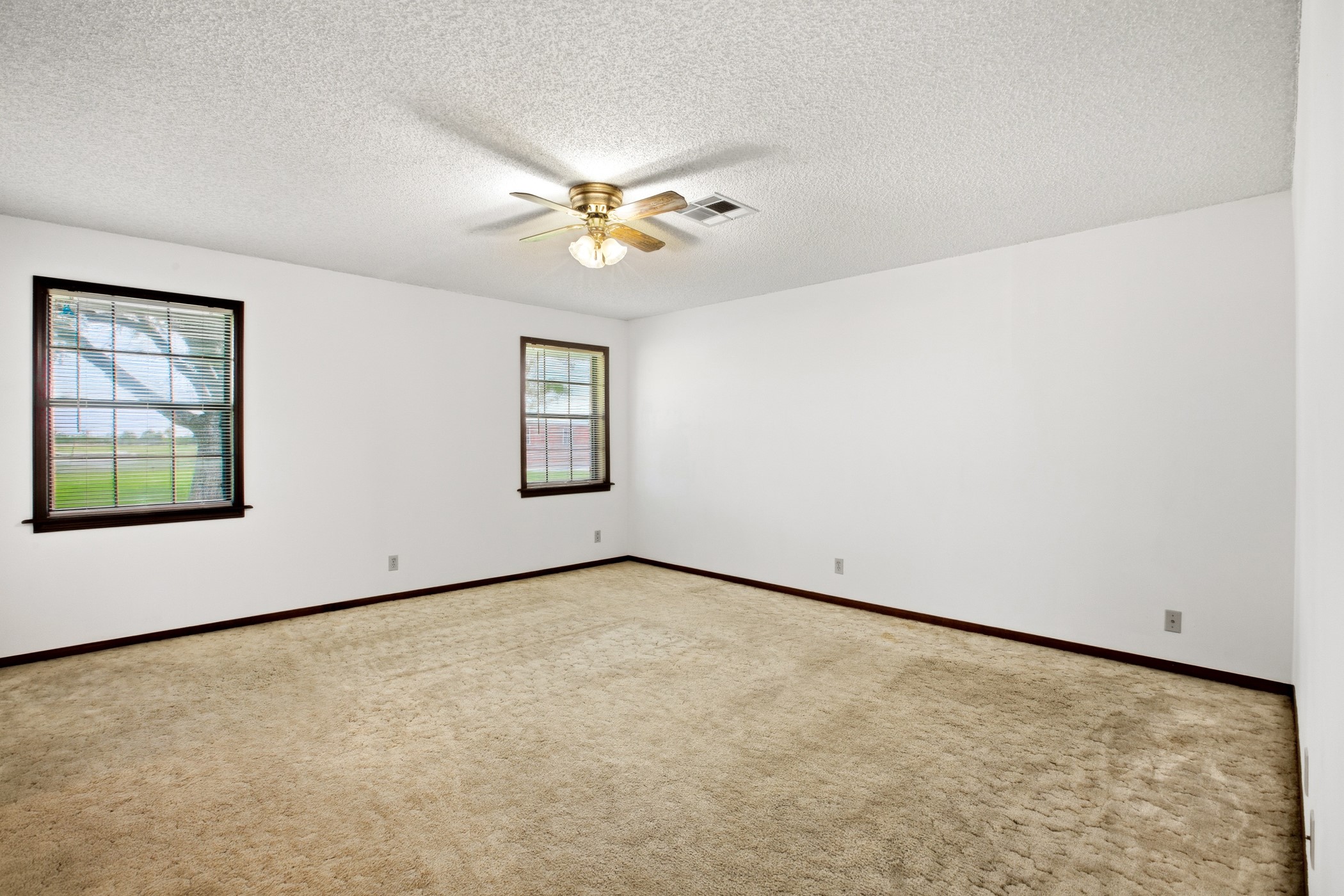 1150 Cr 209 Road Weimar, TX 78962 - Photo 14 of 29