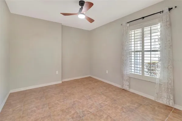 $300,000 | 106 Fairway Circle, Umatilla, FL 32784