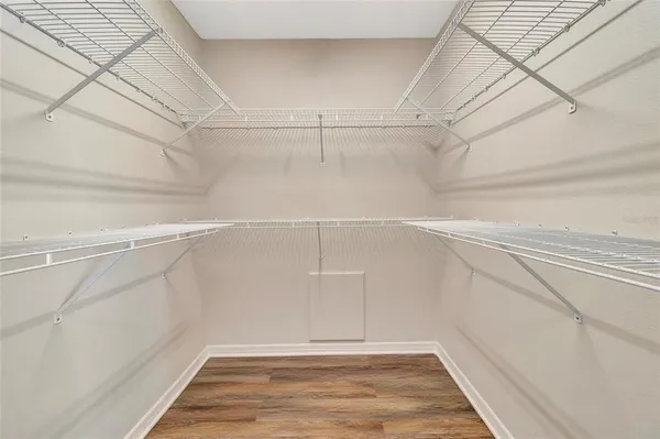 $300,000 | 106 Fairway Circle, Umatilla, FL 32784