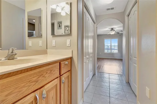 $300,000 | 106 Fairway Circle, Umatilla, FL 32784